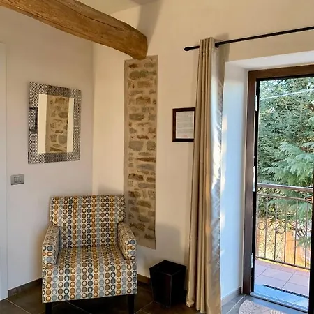 Cascina Malinverni Nocleg ze śniadaniem 3*