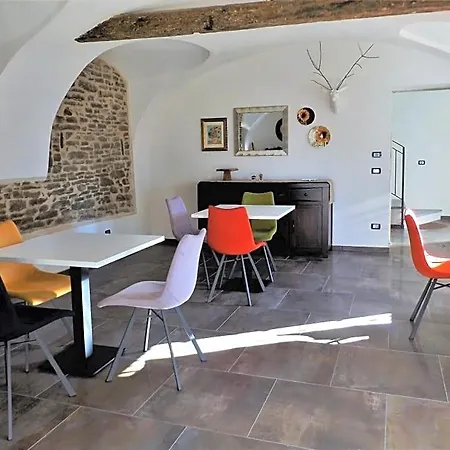 Cascina Malinverni 3* Rocchetta Palafea
