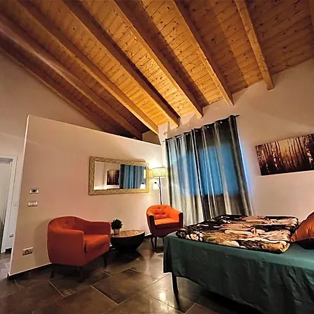 Cascina Malinverni Nocleg ze śniadaniem 3*