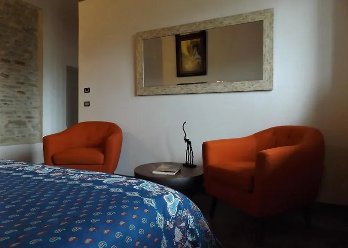 Cascina Malinverni Bed and Breakfast 3*