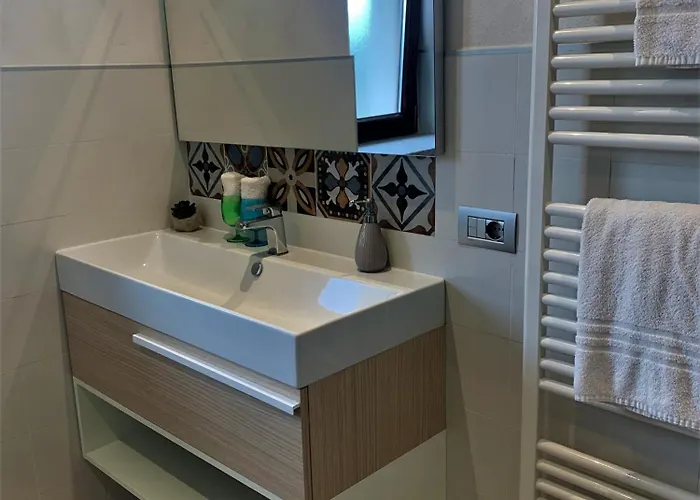 Cascina Malinverni Bed and Breakfast 3*